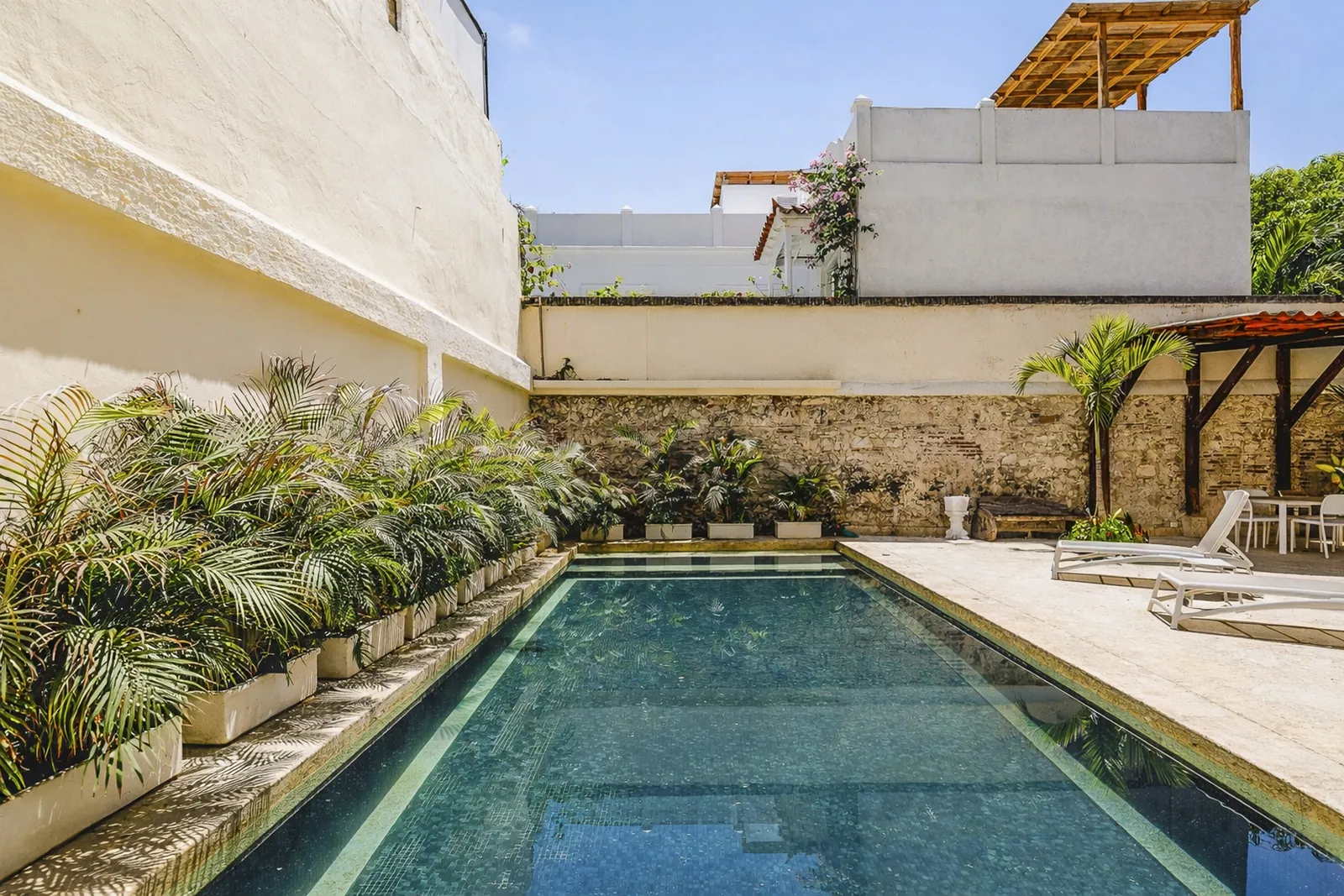 Piscine privative de 12 × 5 m sur la terrasse de 150 m², Carthagène
